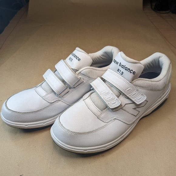 New Balance 813 White Mens Casual Hook and Loop Strap Sneakers MW813HWT. Men's S - Picture 1 of 8